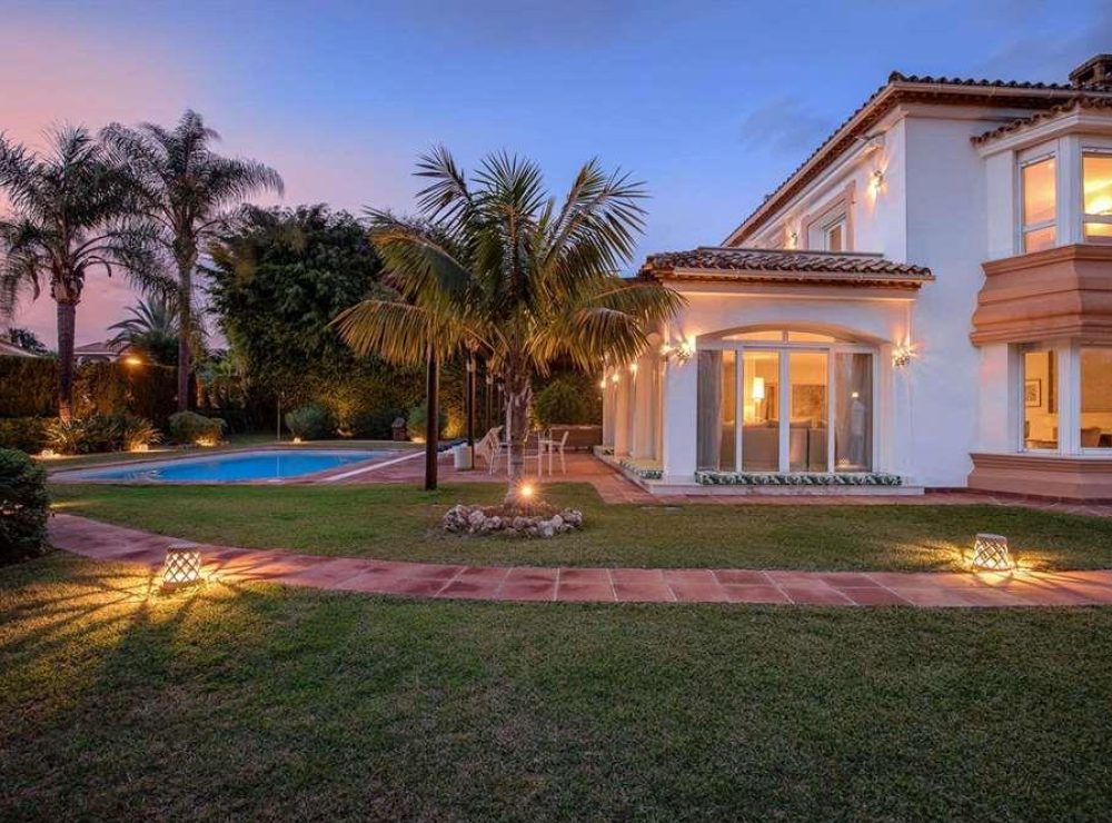 Casasola villa estepona new golden mile