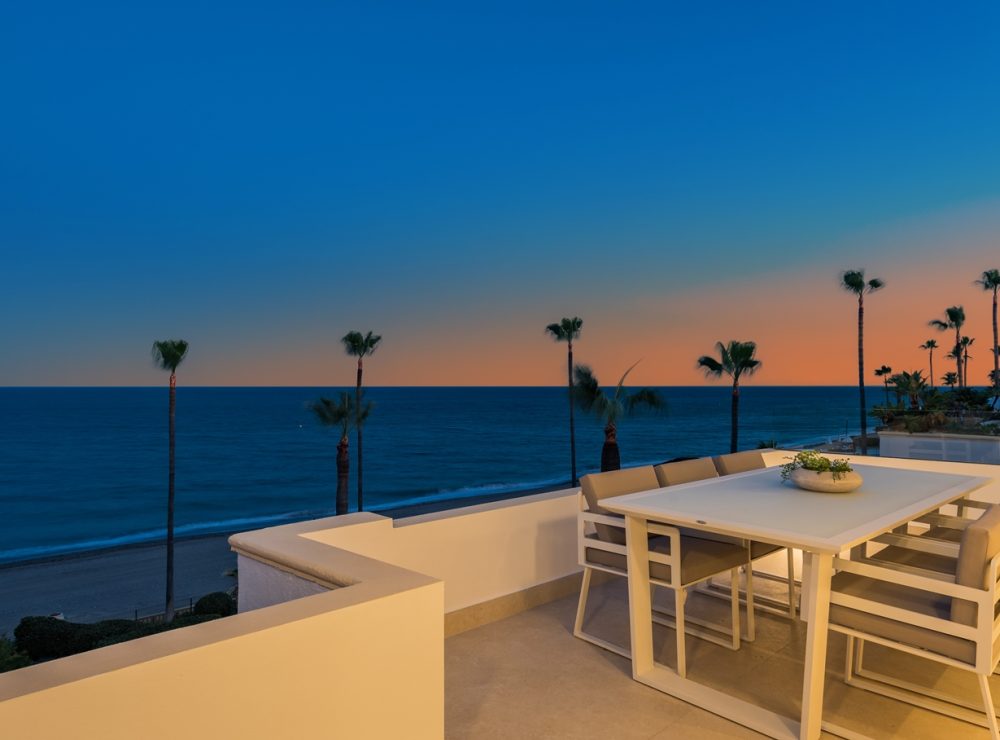 Duplex penthouse Dominion Beach 53 New Golden Mile Estepona Marbella