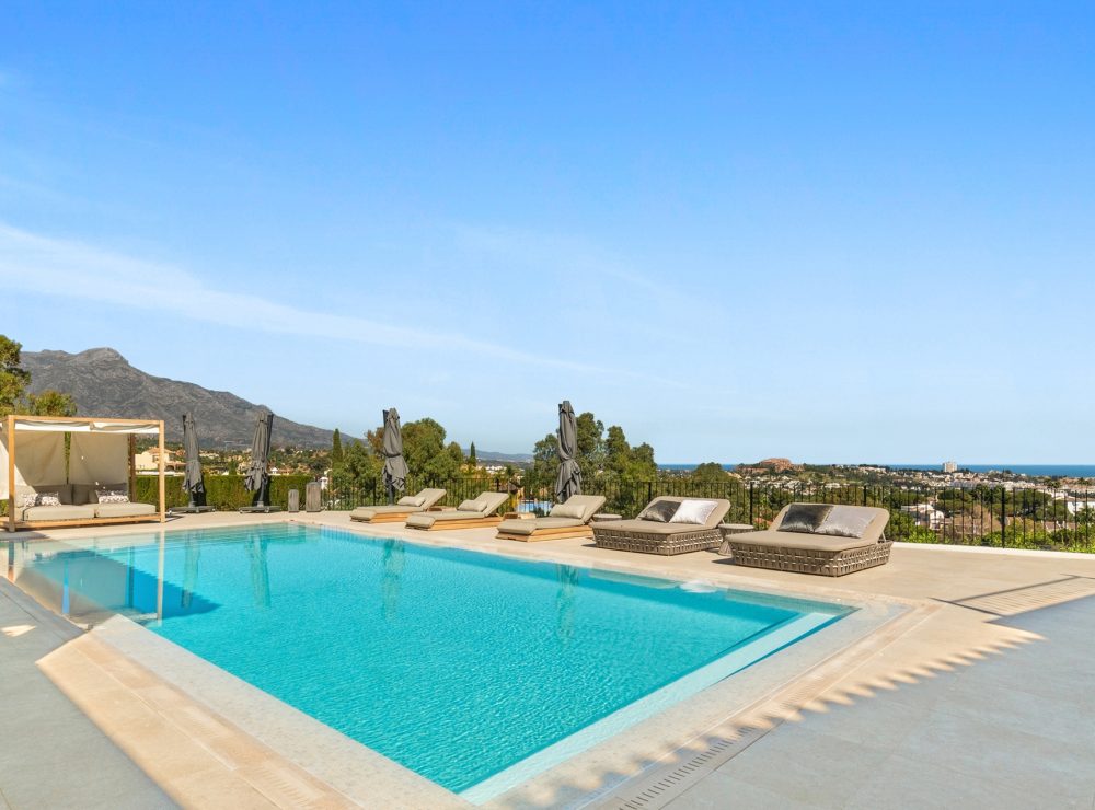 Villa Olivia El Herrojo Alto La Quinta Benahavis Marbella