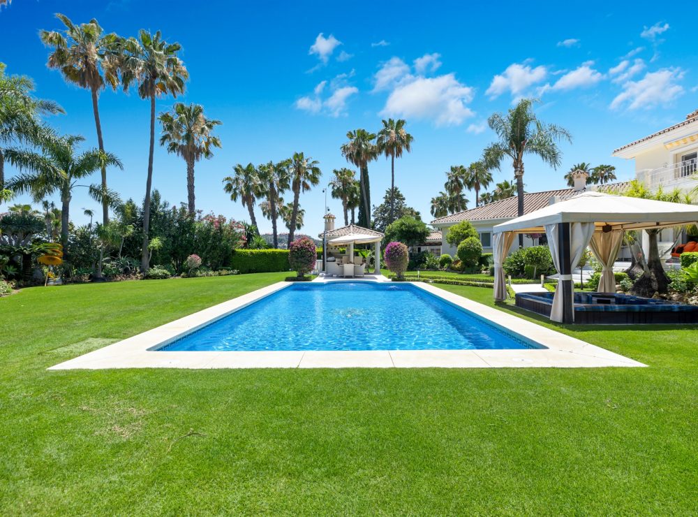 Villa La Cerquilla 65 Nueva Andalucia Marbella