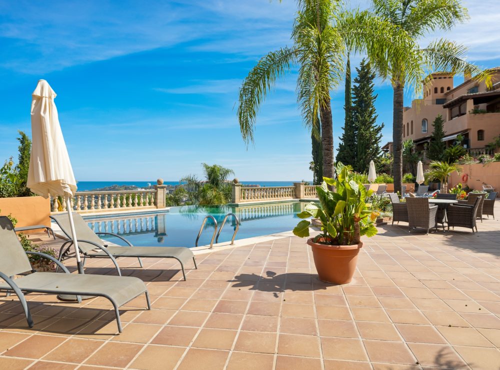 Duplex penthouse Los Belvederes Nueva Andalucia  Marbella