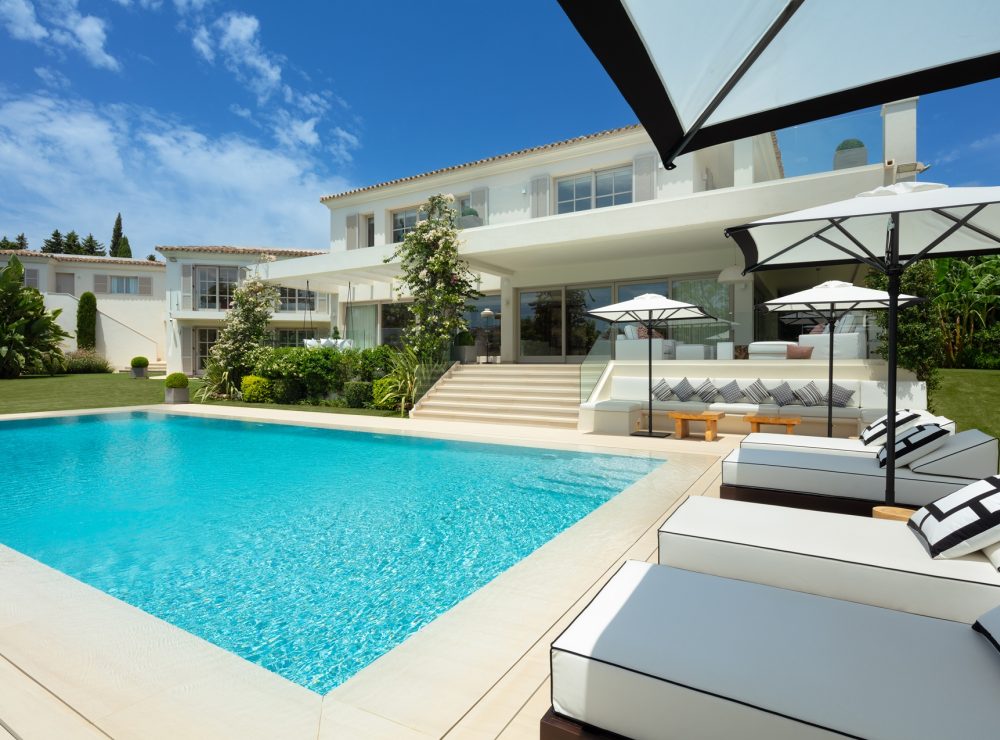 Villa Aloha 40 Nueva Andalucia Marbella