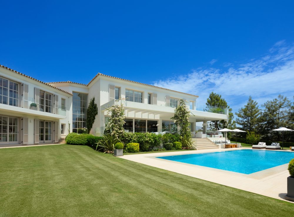 Villa Aloha 40 Nueva Andalucia Marbella