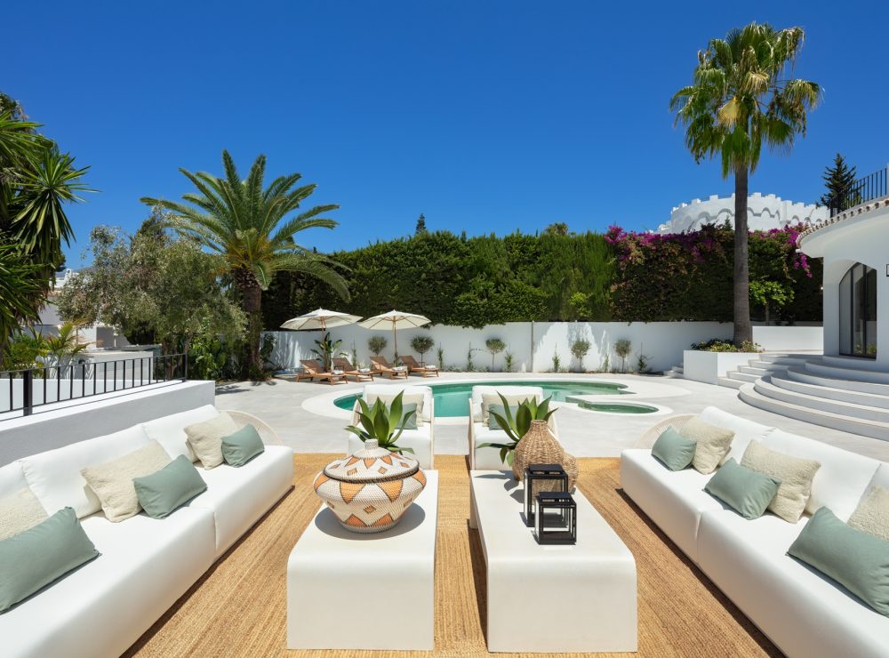 Villa Aloha 150 Nueva Andalucia Marbella