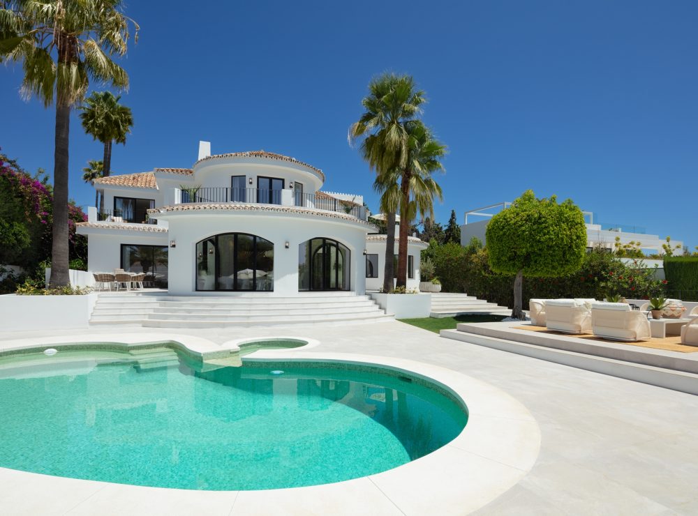 Villa Aloha 150 Nueva Andalucia Marbella