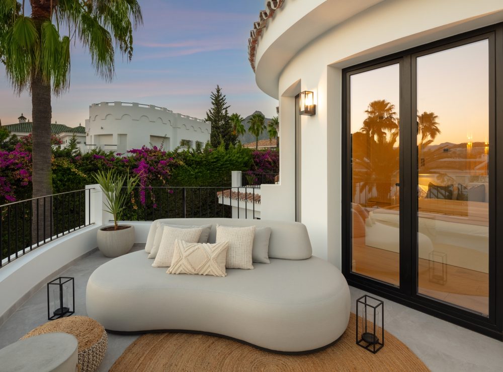 Villa Aloha 150 Nueva Andalucia Marbella