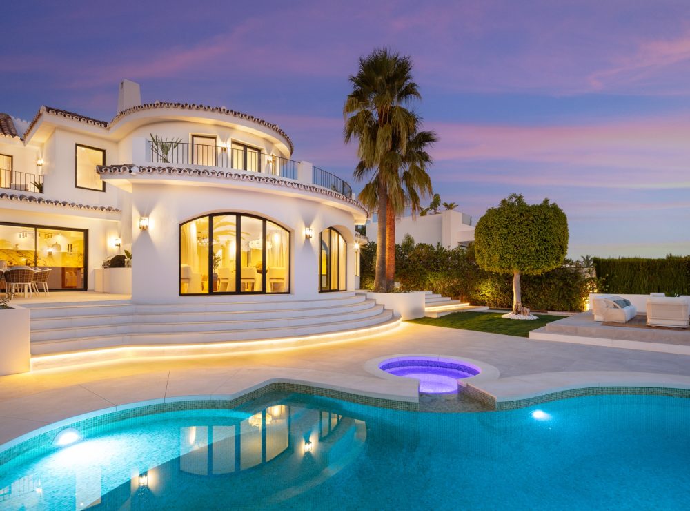 Villa Aloha 150 Nueva Andalucia Marbella