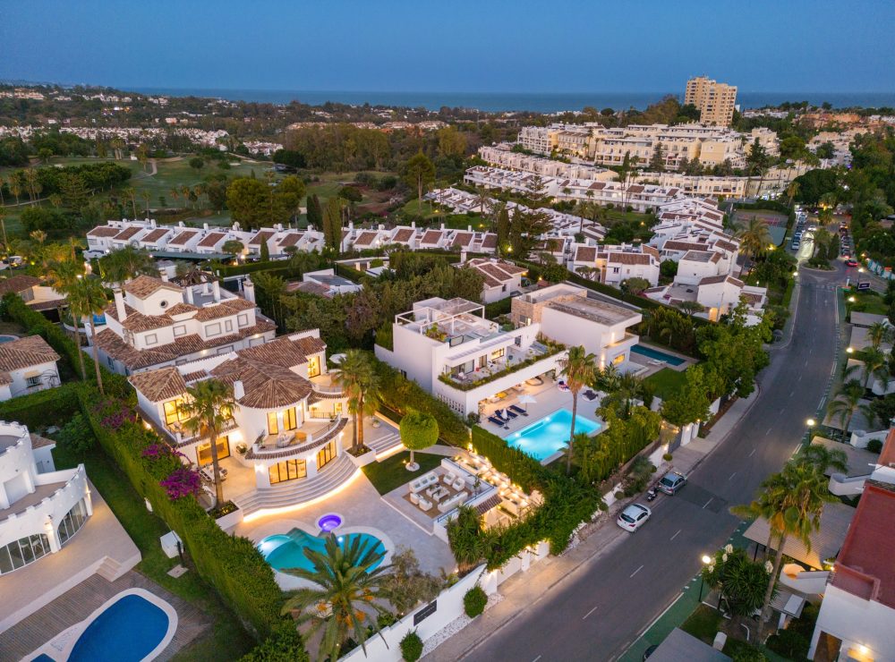 Villa Aloha 150 Nueva Andalucia Marbella