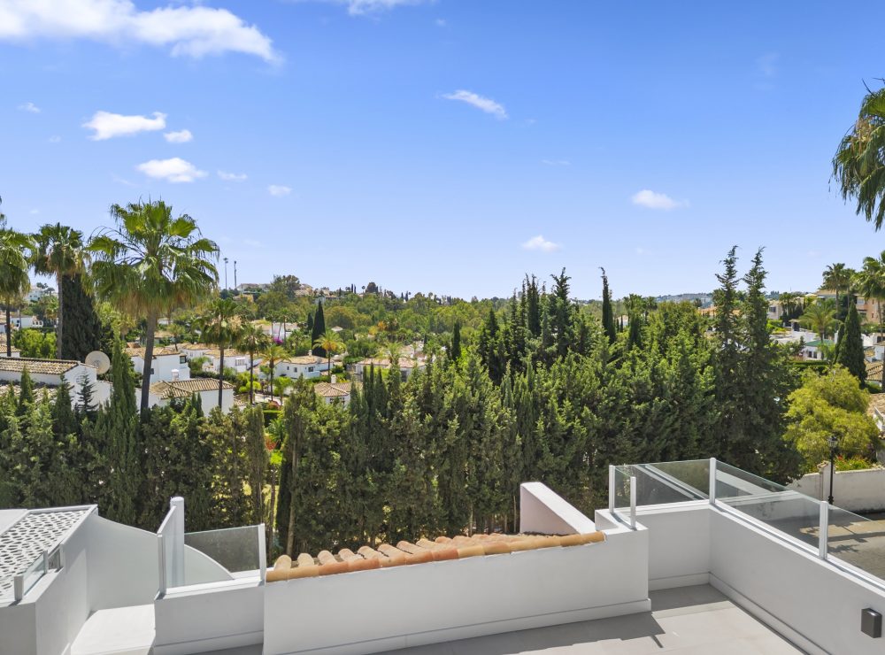 Penthouse Nueva Andalucia Marbella