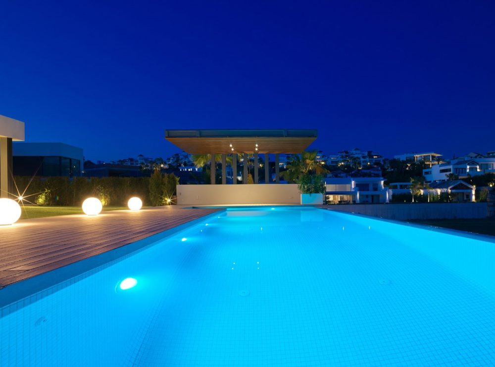 Villa Capanes La Alqueria Benahavis Marbella golf