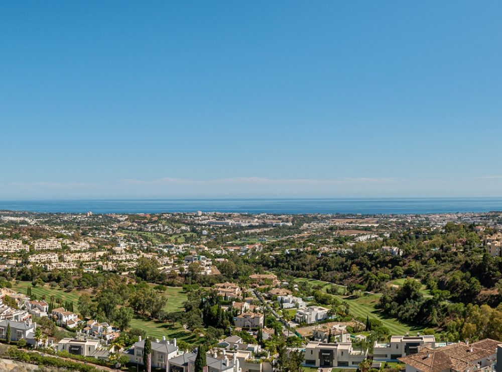 Penthouse Byu Hills Benahavis Marbella private pool sea views