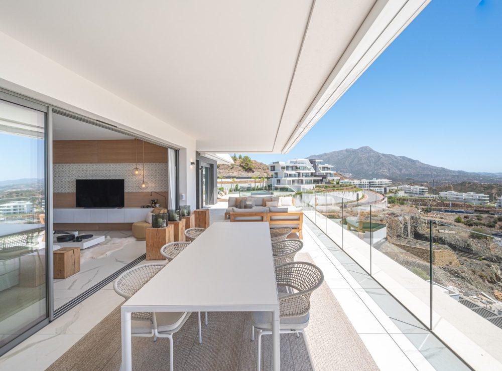 Apartment Byu Hills Benahavis Marbella sea views