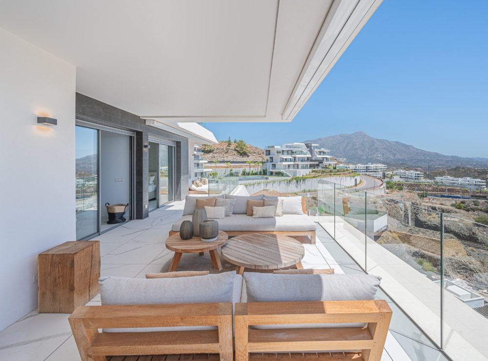 Apartment Byu Hills Benahavis Marbella sea views