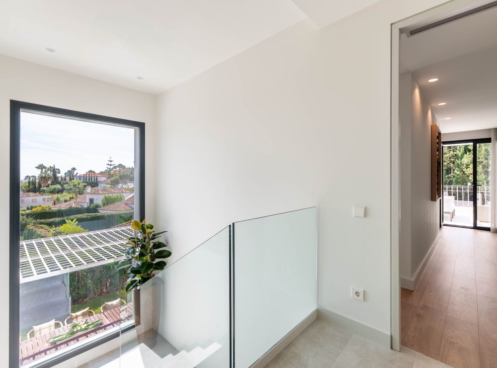 Villa Leones Nueva Andalucia Marbella