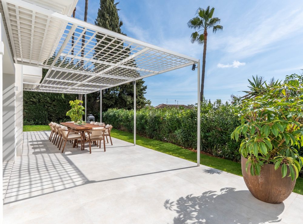 Villa Leones Nueva Andalucia Marbella