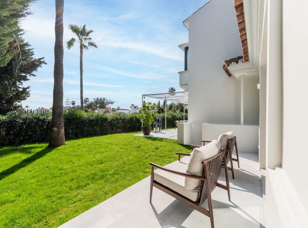 Villa Leones Nueva Andalucia Marbella