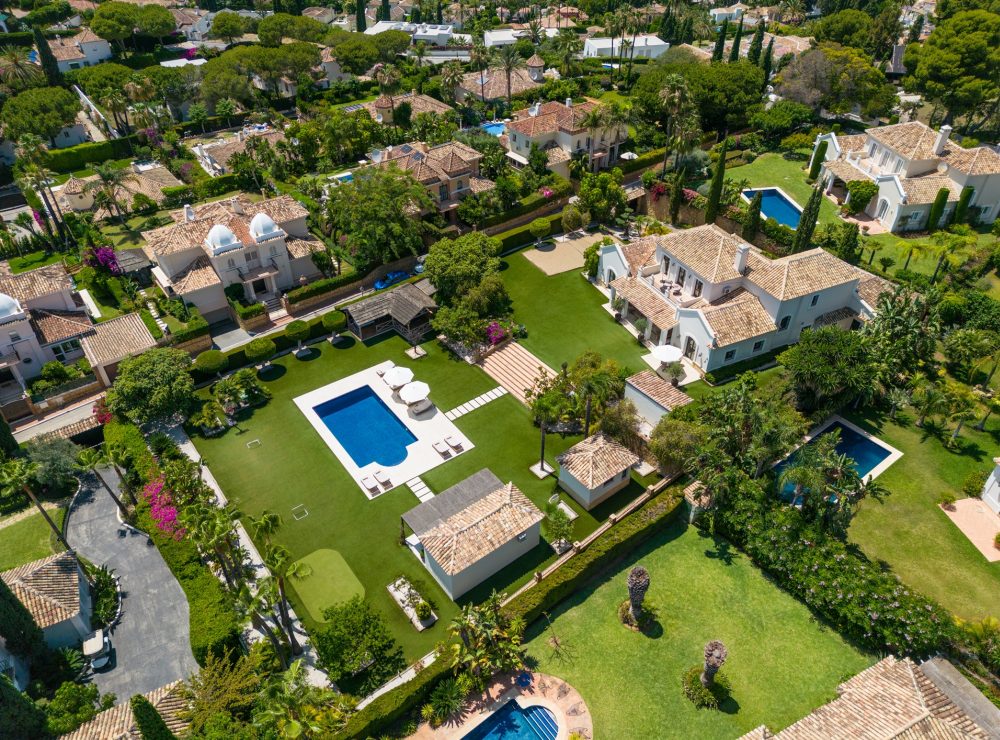 Villa Paraiso 8 El Paraiso New Golden Mile Estepona Marbella