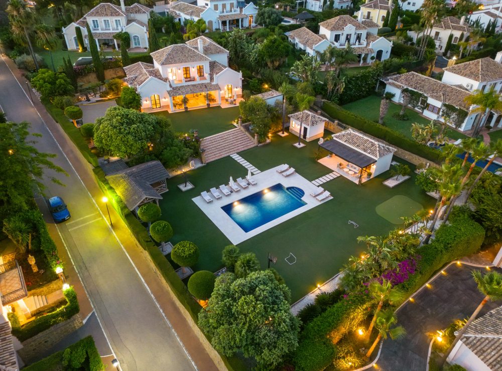 Villa Paraiso 8 El Paraiso New Golden Mile Estepona Marbella