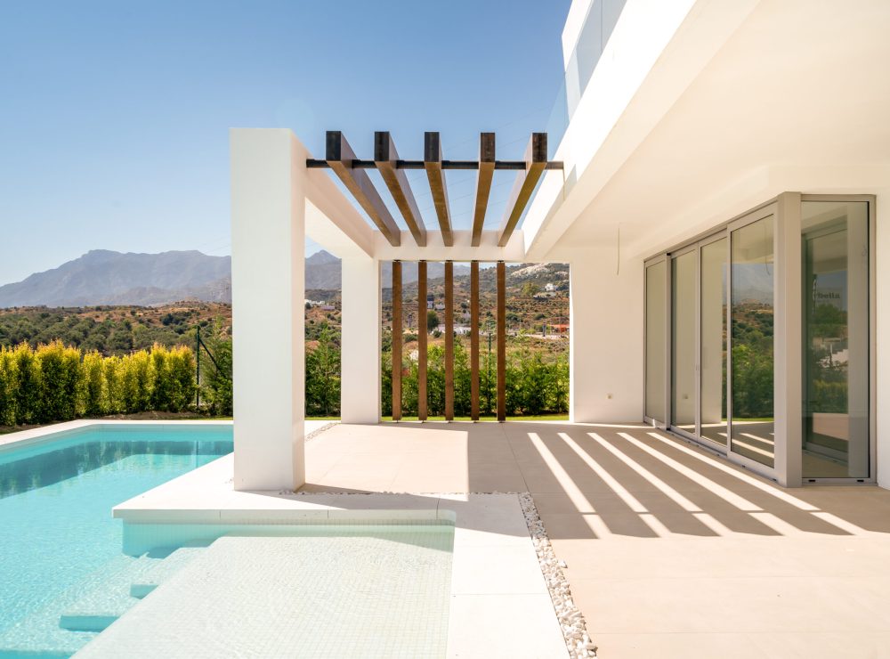 Icon villa the residences iconvilla marbella east santa clara golf