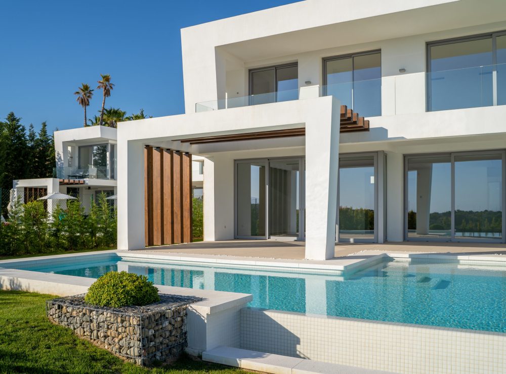 Icon villa the residences iconvilla marbella east santa clara golf