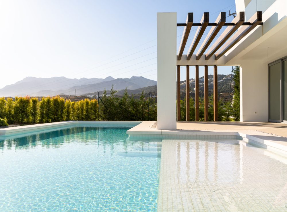 Icon villa the residences iconvilla marbella east santa clara golf