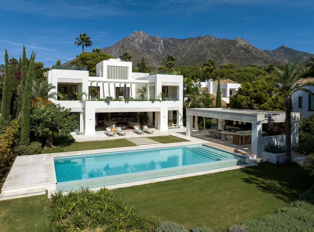 Villa Ana Altos Reales 2 Marbella Golden Mile