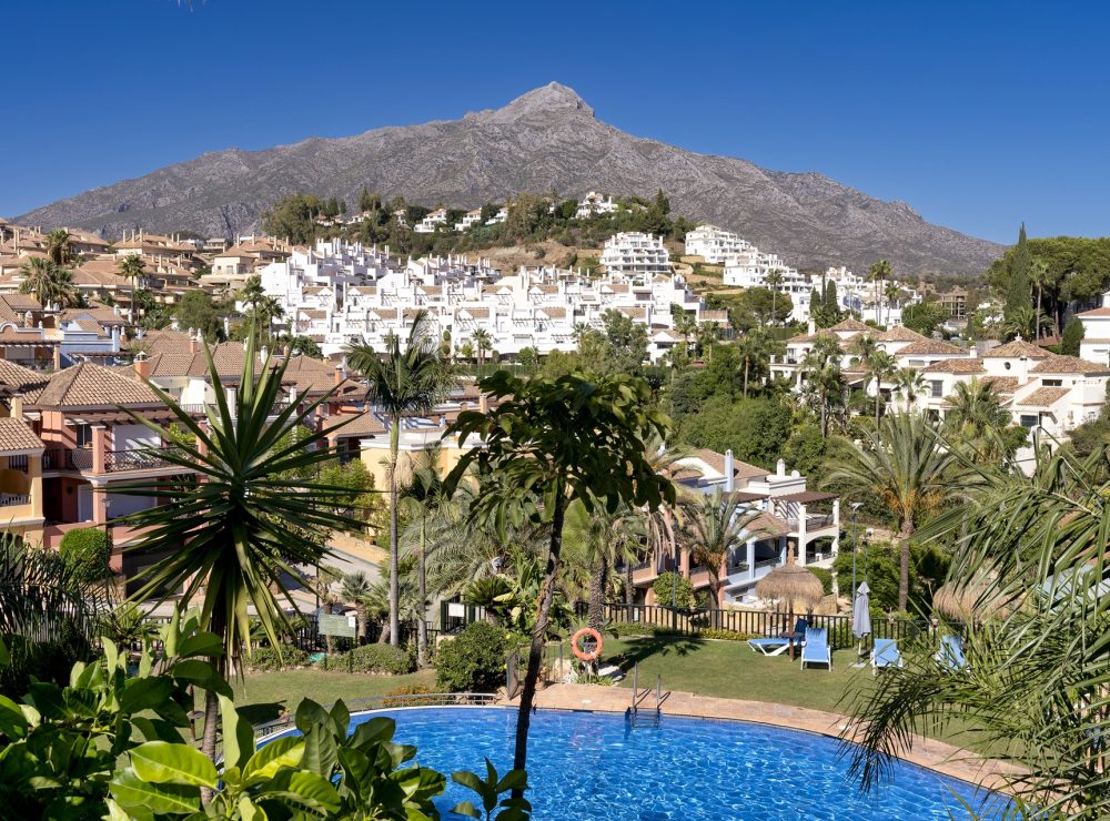 Townhouse Andra Brisas del Sur Nueva Andalucia Marbella