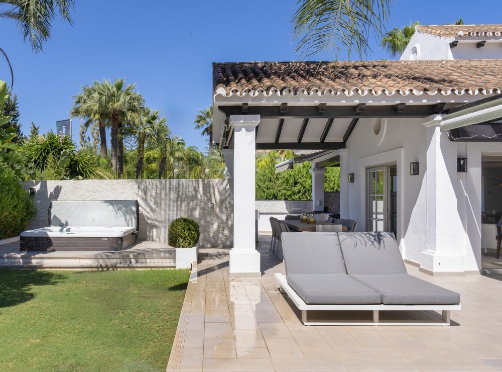 Villa Elegante Los Naranjos Golf Nueva Andalucia Marbella