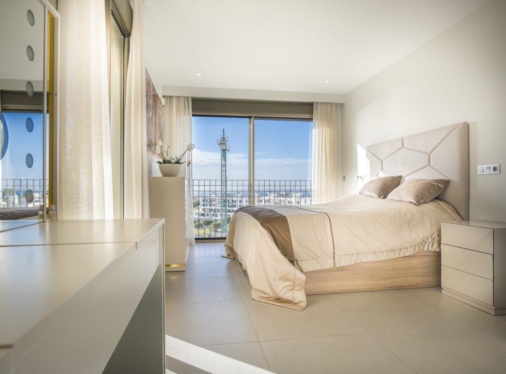 Penthouse Las Mesas Estepona Marbella