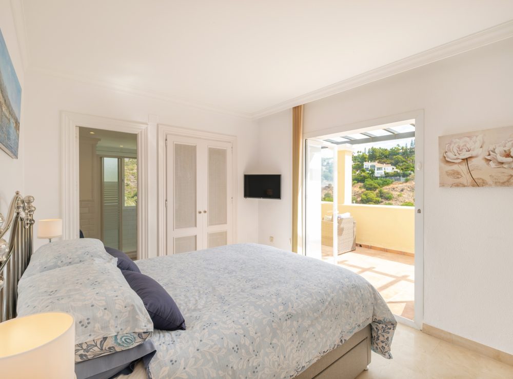 Penthouse Arcos de la Quinta Benahavis Marbella