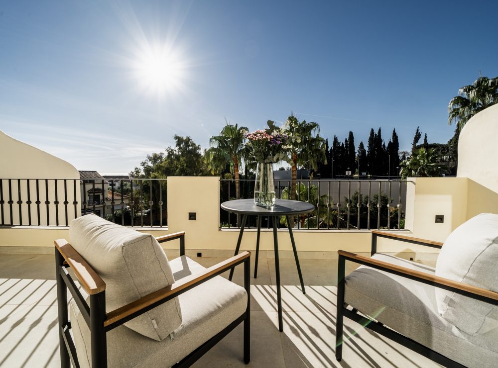 Townhouse Los Pinos de Aloha Nueva Andalucia Marbella