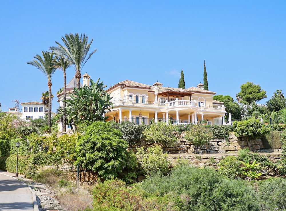 Palaceta villa paraiso alto benahavis marbella