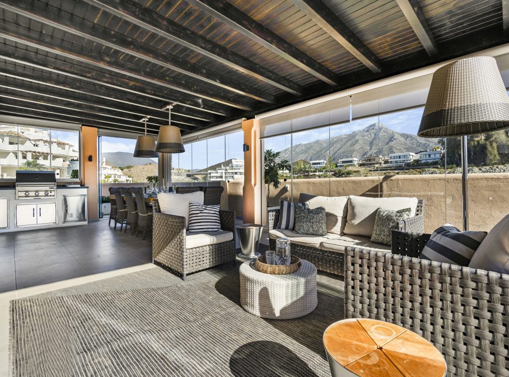Duplex penthouse Aloha Hill Club Nueva Andalucia Marbella
