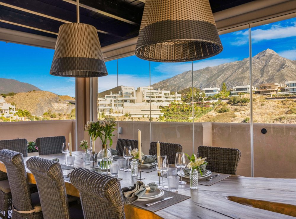 Duplex penthouse Aloha Hill Club Nueva Andalucia Marbella