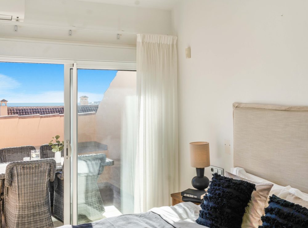 Duplex penthouse Aloha Hill Club Nueva Andalucia Marbella