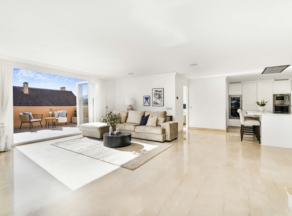 Duplex penthouse Aloha Hill Club Nueva Andalucia Marbella