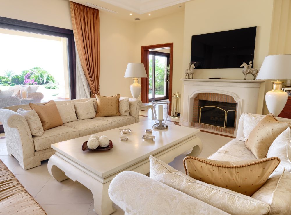 Marbella Hill Club golden mile villa larotonda