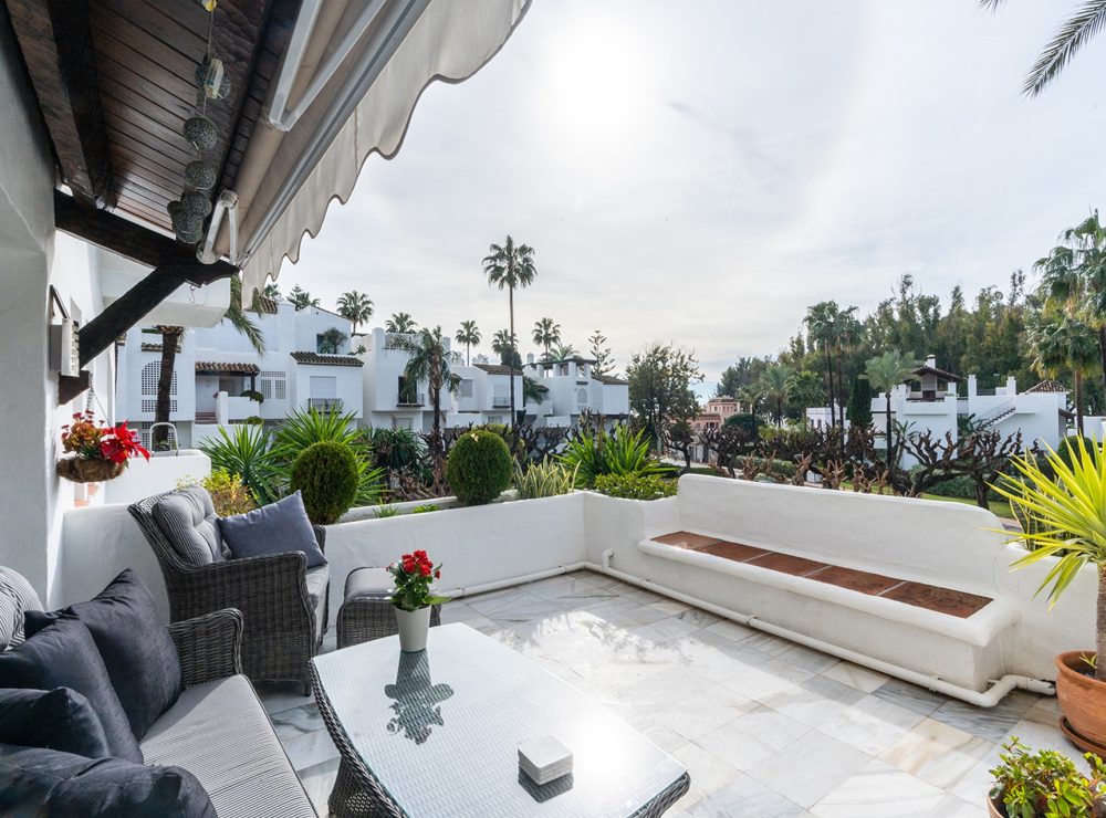 Alcazaba Beach Apartment New Golden Mile Estepona Marbella