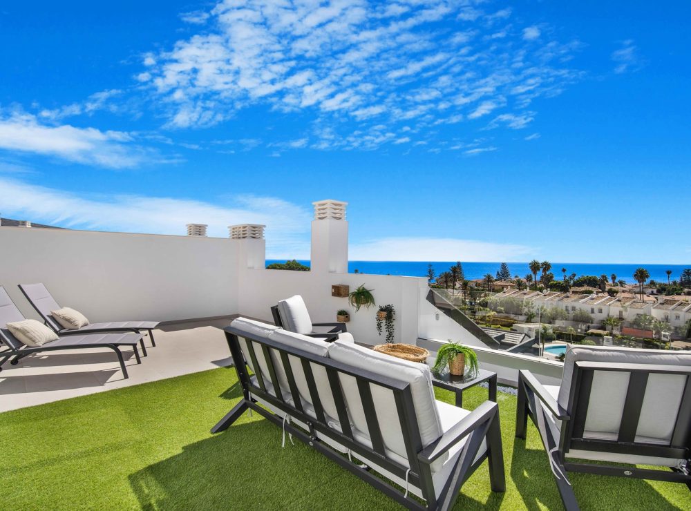 Duplex penthouse Arroyo Beach Estepona West Marbella