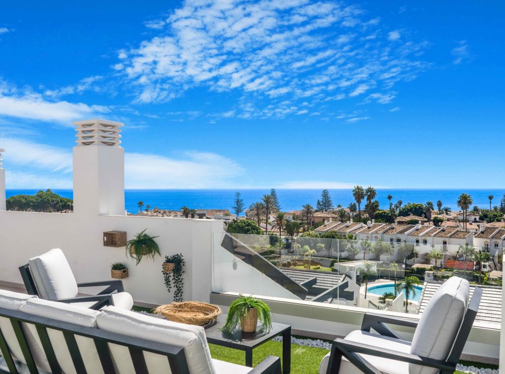 Duplex penthouse Arroyo Beach Estepona West Marbella