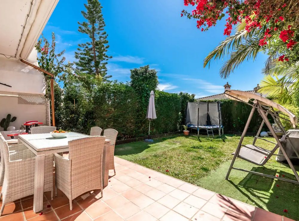 Townhouse Bahia de Marbella East Beachside