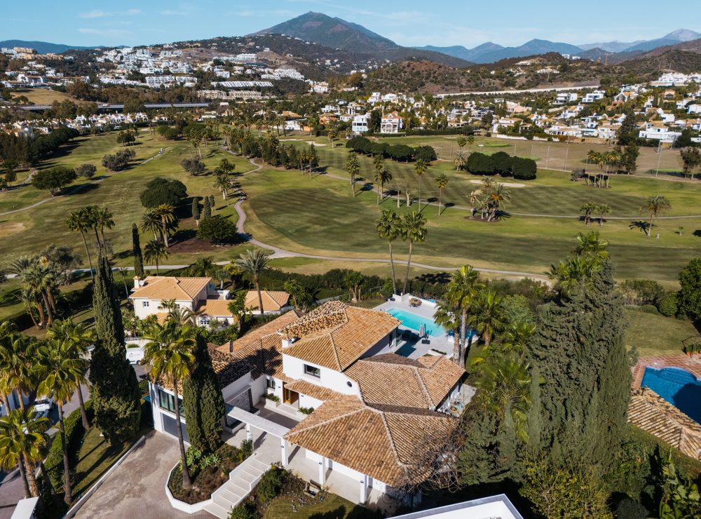 Villa The Green Los Naranjos Golf Nueva Andalucia Marbella