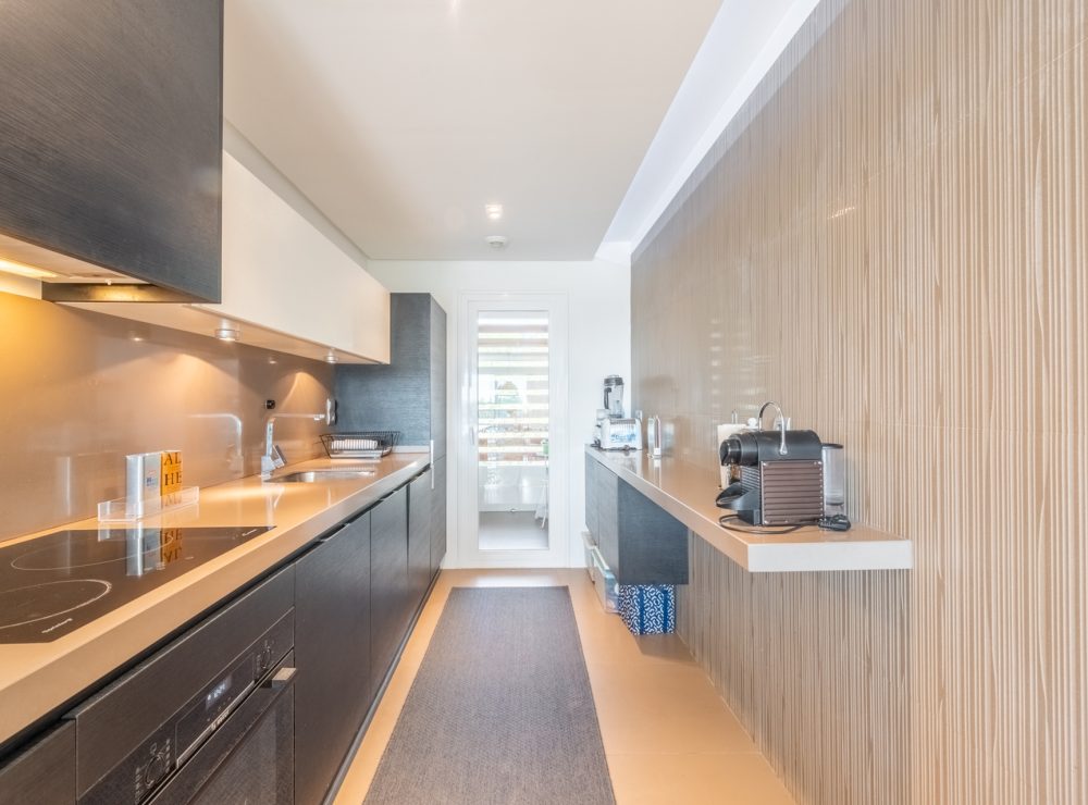 Apartment Los Robles de Los Arqueros Benahavis Marbella