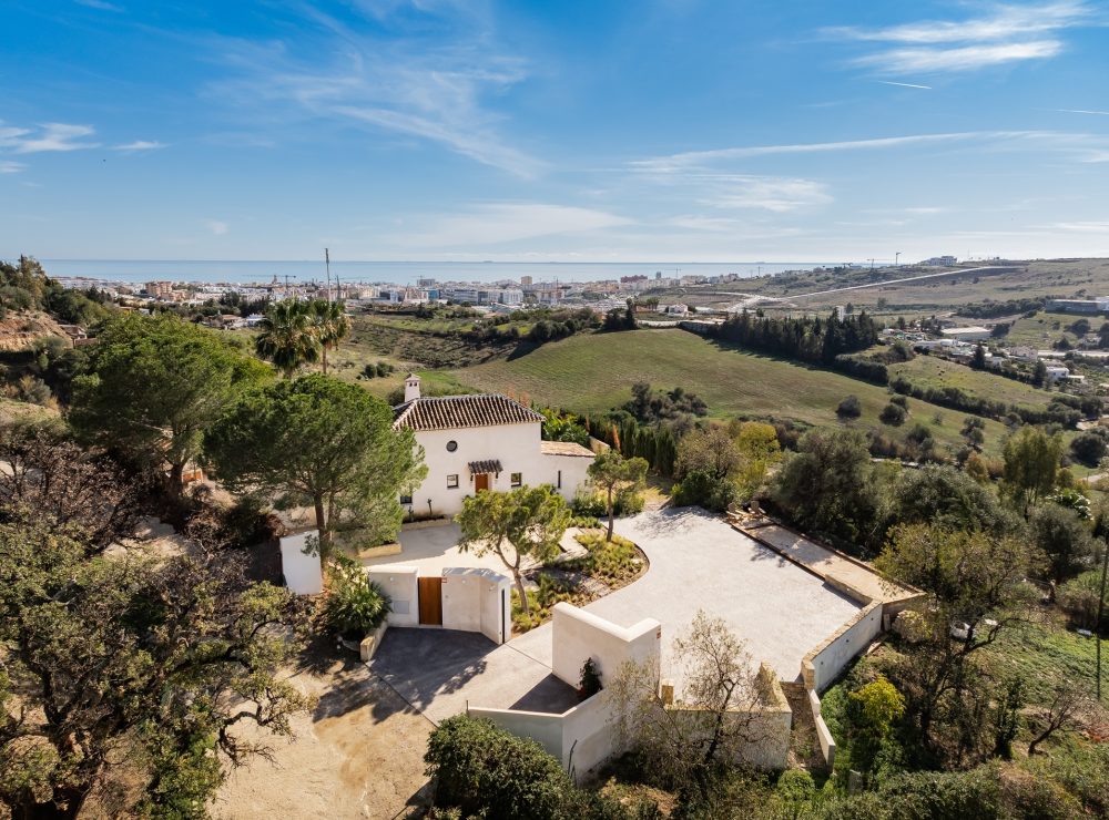 Villa The Retreat sea views Estepona Hills Altos de Estepona Marbella