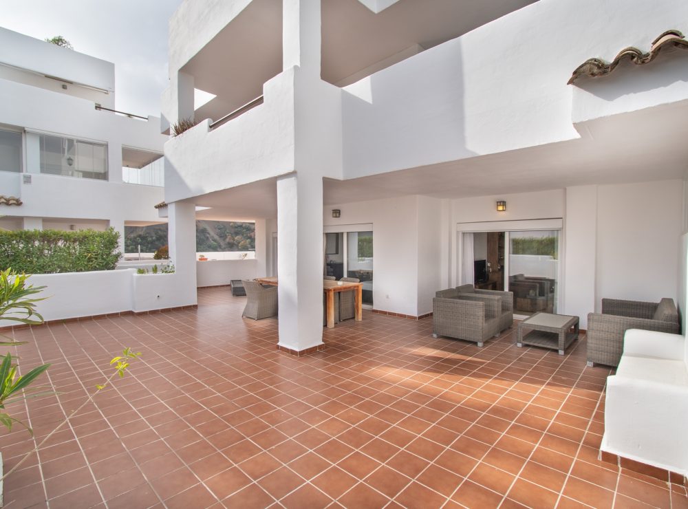 Ground floor apartment Lunymar Golf New Golden Mile Estepona Marbella