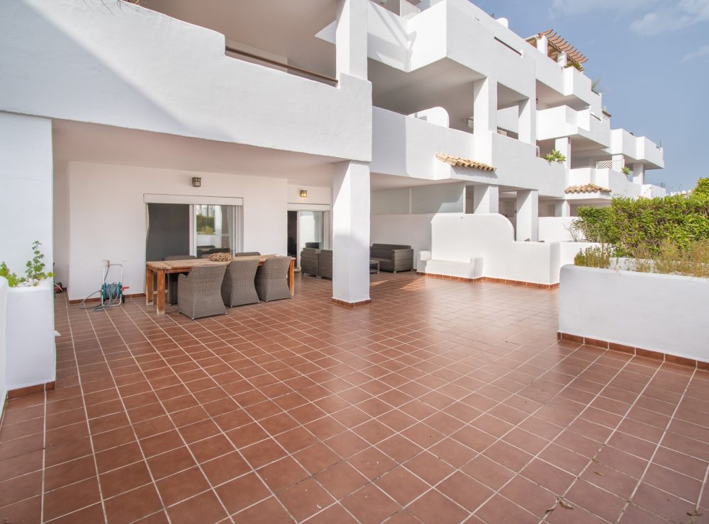Ground floor apartment Lunymar Golf New Golden Mile Estepona Marbella