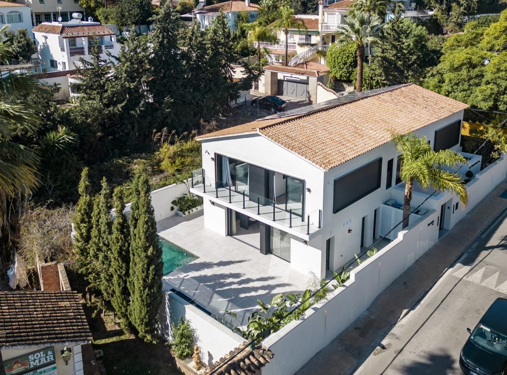 Villa Amira Nueva Andalucia Marbella