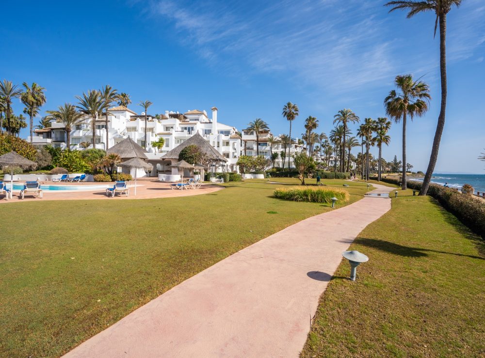 Penthouse Alcazaba Beach New Golden Mile Estepona Marbella