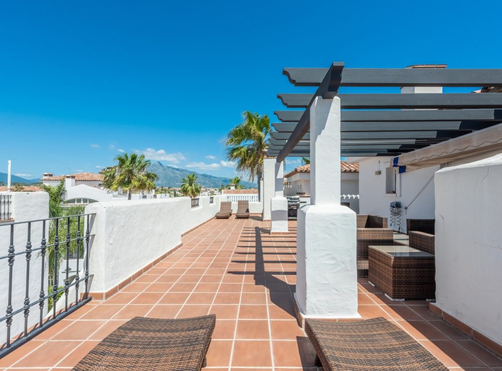 Duplex penthouse beachside San Pedro de Alcantara Marbella