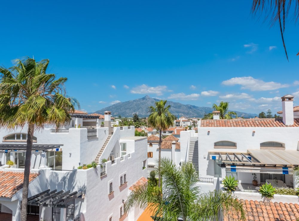 Duplex penthouse beachside San Pedro de Alcantara Marbella